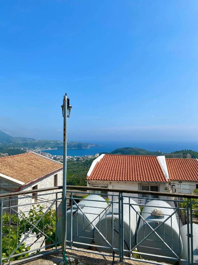 Gkoros House Old Town Villa Himare Exterior photo