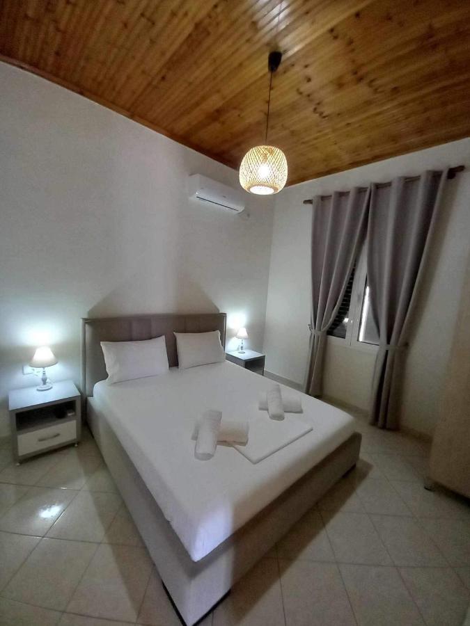 Gkoros House Old Town Villa Himare Exterior photo